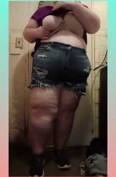BBW Belly Jiggle Video ThisVid
