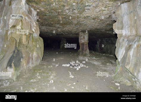 Winspit Caves Dorset Hi Res Stock Photography And Images Alamy