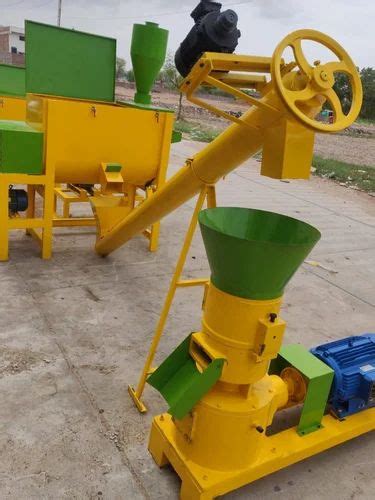 Cattle Feed Machine 100 Kg Per Hr At Rs 40000 In Coimbatore Id