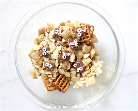 Groundhog day snack mix, a cute and fun treat to serve on Groundhog Day