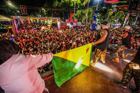 Show surpresa do Cobras Dance leva público ao delírio no encerramento