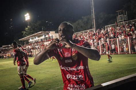 Vila Nova Vence O Goian Sia E O Primeiro Semifinalista Do Goian O