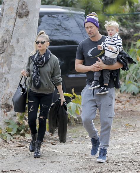 Josh Duhamel & Fergie Take Their Son To The Park | Celeb Baby Laundry