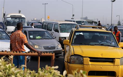 Hoy No Circula CDMX qué carros descansan 25 de febrero 2022 Mediotiempo