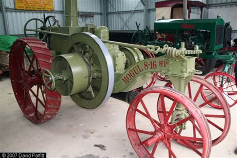 Old Iron In Australia 2007 Page 2 Antique Tractors Vintage