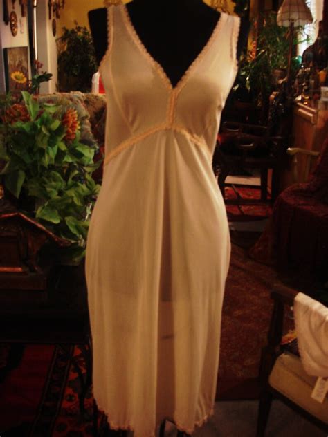 Vintage 1960s Lingerie Light Nude Smooth Satin Slip Dress Gown Etsy
