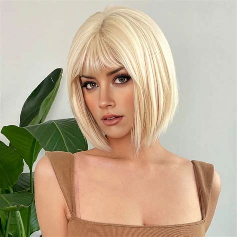 Fashion Selling Wig Female Light Blonde Bob Short Straight Hair Tail A Cut Synthetic Fiber High