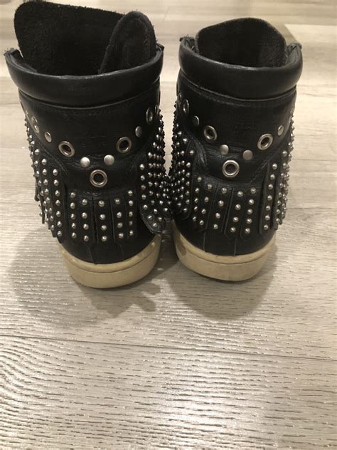 Saint Laurent Studded Leather Sneakers Gem