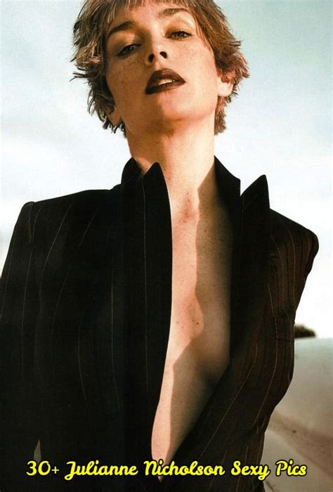 Hot Julianne Nicholson Bikini Pics