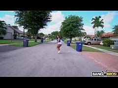 Clapping That Huge Ass Xxx Mobile Porno Videos Movies IPornTV Net