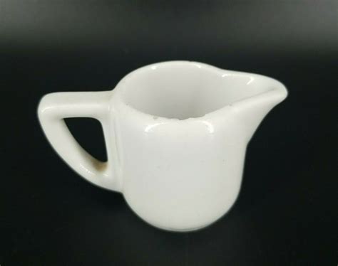 Vintage Dsg Bauscher Weiden Bavaria Germany Miniature Creamer Pitcher