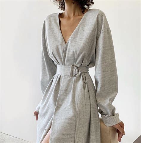 Long wrap dress • Платье с запахом | Стили платьев, Кимоно мода, Идеи ...