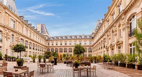 Crowne Plaza Paris République, Paris 11ème : -50% during the day ...