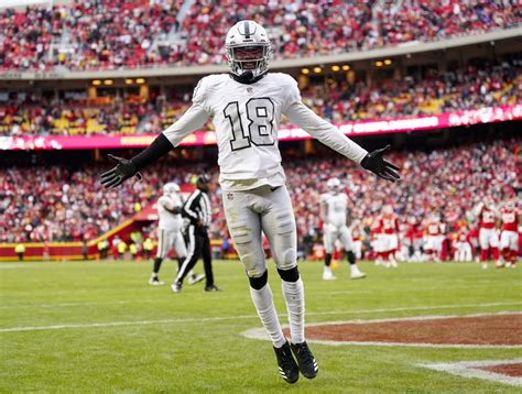 Las Vegas Raiders' Jack Jones was a student of the game early on ...