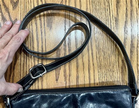 Giani Bernini Black Crossbody Genuine Shiny Leather P Gem