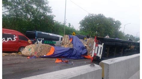 Kronologi Kecelakaan Maut Di Tol Purbaleunyi KM 92 Truk Alami Rem