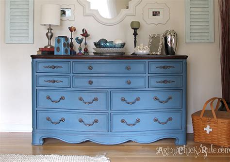 I love this DIY furniture fix so much, I should Marry it! | Craigslist Garage Sales