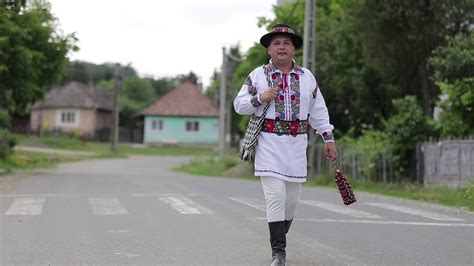 Radu Arcalean Am Plecat Din Satul Meu Youtube