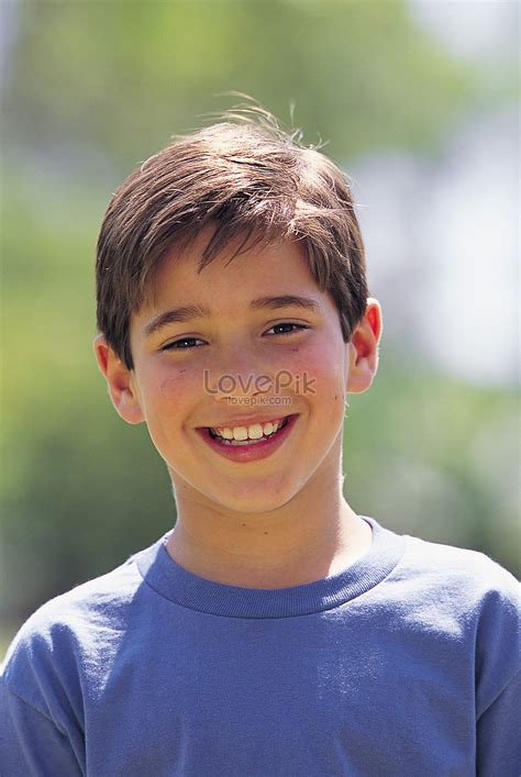 smiling boy picture  hd     lovepik
