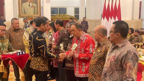 Berhasil Tekan Inflasi Pemkab Minahasa Raih Tpid Berprestasi