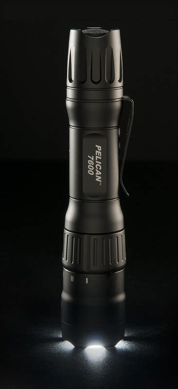 Pelican 7600 Rechargeable Torch