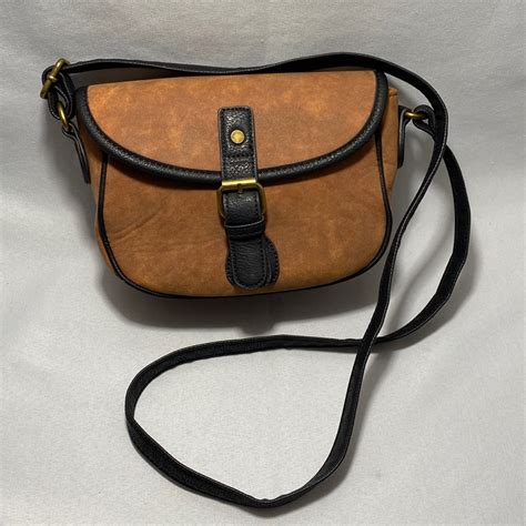 G H Bass And Co Tan Saddle Crossbody Bag Gem