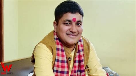 Golu Raja (Bhojpuri Singer) Wiki, Age, Biography, Family, Girlfriend ...