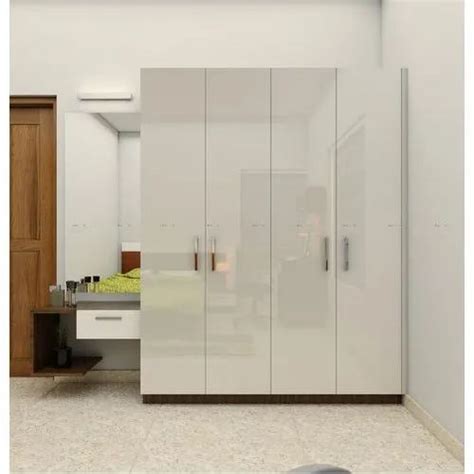 Plywood Designer Bedroom Wardrobe At Rs Square Feet In Kochi Id