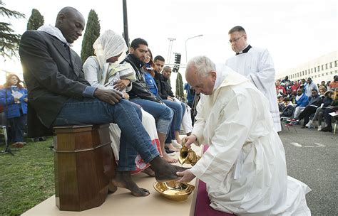 Pope Francis To Wash Feet Of Inmates At A Prison Outside Rome Known For