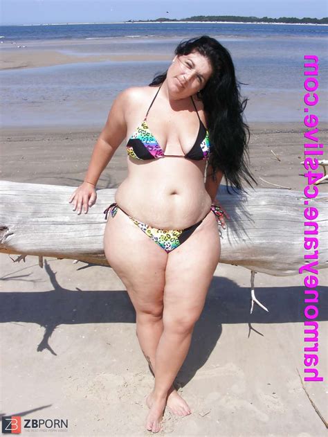 Harmoney Rane In A Bathing Suit ZB Porn