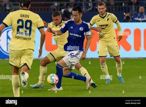 NO SALES IN JAPAN Maya YOSHIDA FC Schalke 04 Versus Grischa PROEMEL