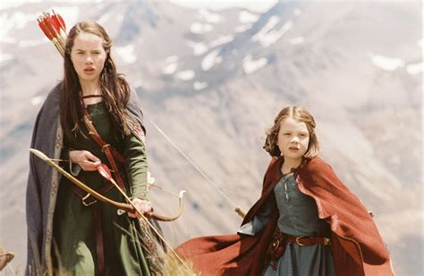 Susan Pevensie Lucy Pevensie Narnia Costumes Narnia 3 Narnia Cast