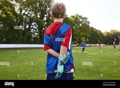 Boy Uniform Hi Res Stock Photography And Images Alamy