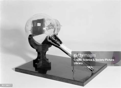 iconoscope   premium high res pictures getty images