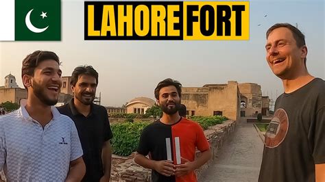 Lahore Fort Und Badshahi Moschee Pakistan YouTube