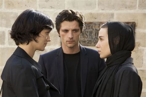 Три мира (2012) — Фильм.ру