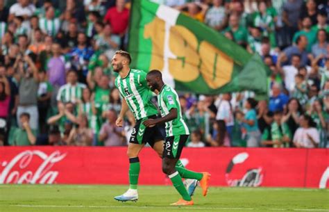 El Betis Refuerza Su Puesto De La Liga Europa Proceso Digital