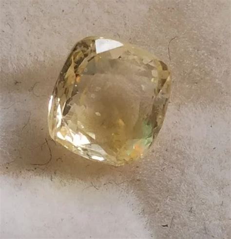 Ceylon Astrology Yellow Sapphire At Rs Carat Haldiyon Ka Rasta