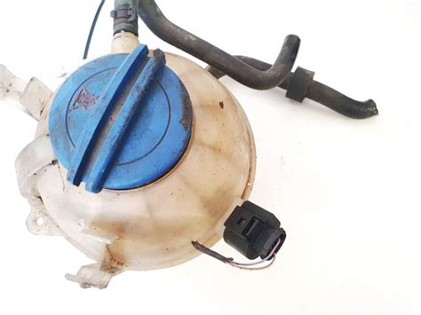 1k0121407a used Expansion Tank coolant (RADIATOR EXPANSION TANK BOTTLE ...