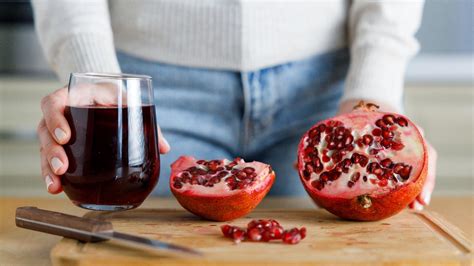 6 Natural Ways To Increase Haemoglobin Levels In Your Blood Healthshots