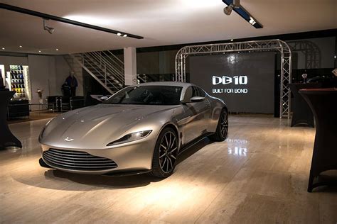 James Bond S Aston Martin Db To Be Auctioned In February Gtspirit