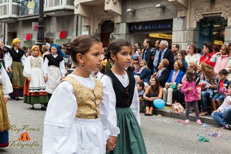 Banda De Gaitas Del Centro Asturiano De Oviedo Dia De Ame Flickr