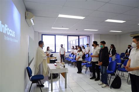 Misa Jumat Pertama Kampus Ancol Universitas Bunda Mulia