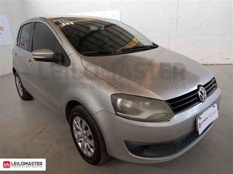 Lote 7 VOLKSWAGEN FOX GII 1 6 4P VOLKSWAGEN 2013 Modelo 2013 PRATA