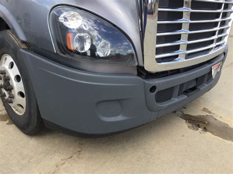 Freightliner Cascadia Bumper