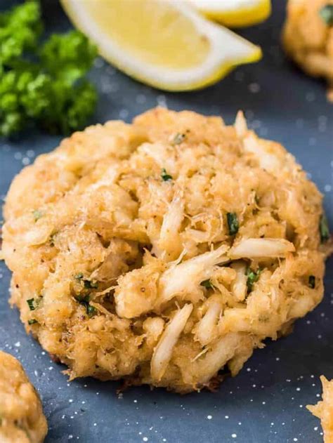 Crab Cake Recipe - The Chunky Chef