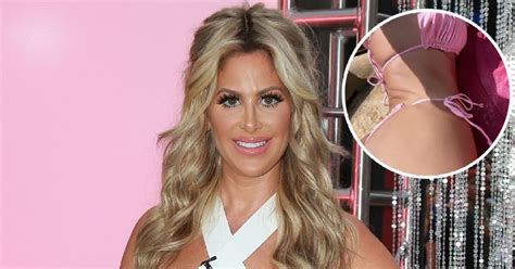 Kim Zolciak Shares Bikini Selfie Amid Divorce From Kroy In Touch Weekly