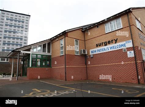 Gp Surgery Exterior Uk Hi Res Stock Photography And Images Alamy