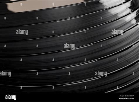 image  shiny dark grey  objects  layers   light