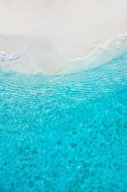 Premium Photo Summer Seascape Beautiful Waves Blue Sea Water In Sunny